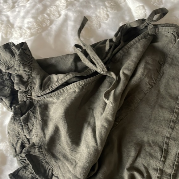 🎄FLASH HOLIDAY SALE!🎄✨NEW!✨Free People Lilia Pintuck Top - Picture 5 of 7